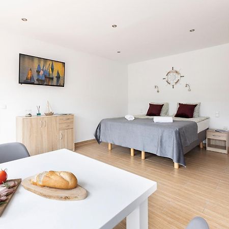Galeon Apartamenty Mikołajki Bagian luar foto